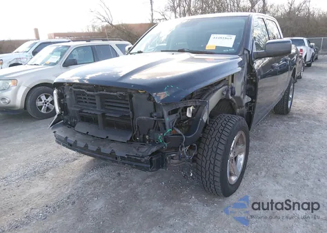 2015 Ram 1500 Express z USA, uszkodzony, nr VIN 1C6RR7KGXFS524888